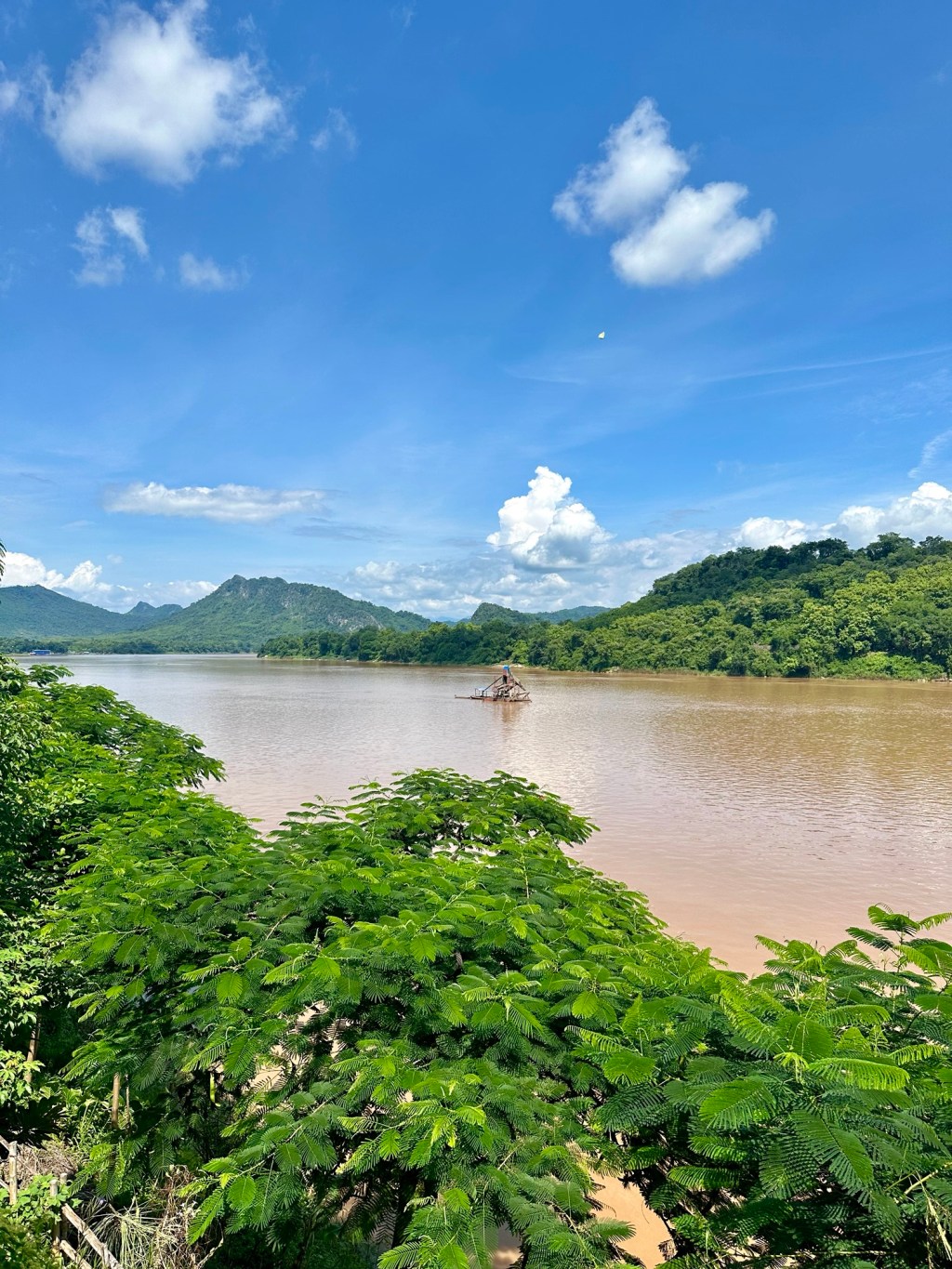 Goodbye Thailand, Hello&nbsp;Laos!